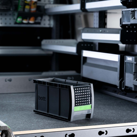 bottBox M3 with window and label clip