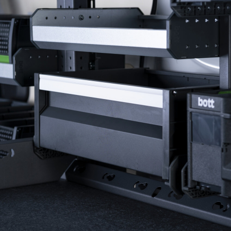 530W Storage Drawer L with runner kit (185H)